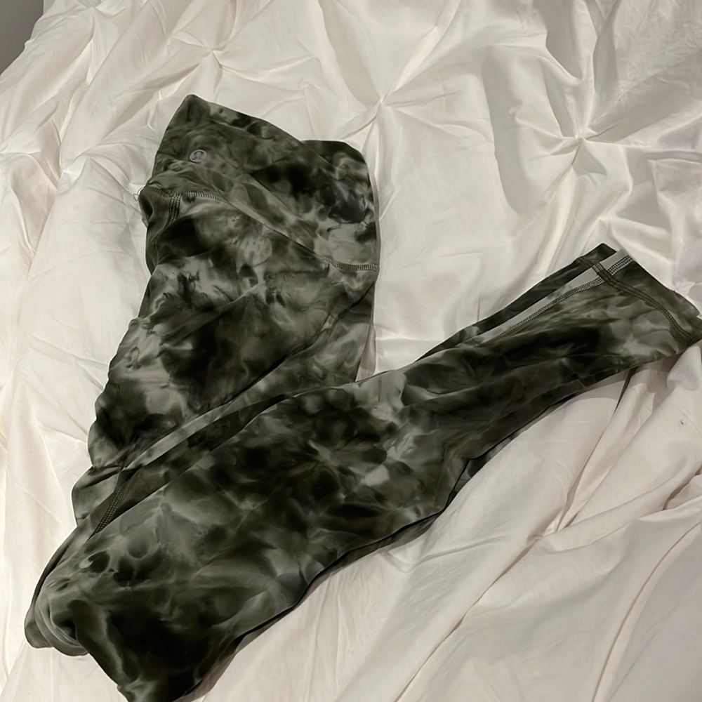 LuluLemon Camo Align Leggings